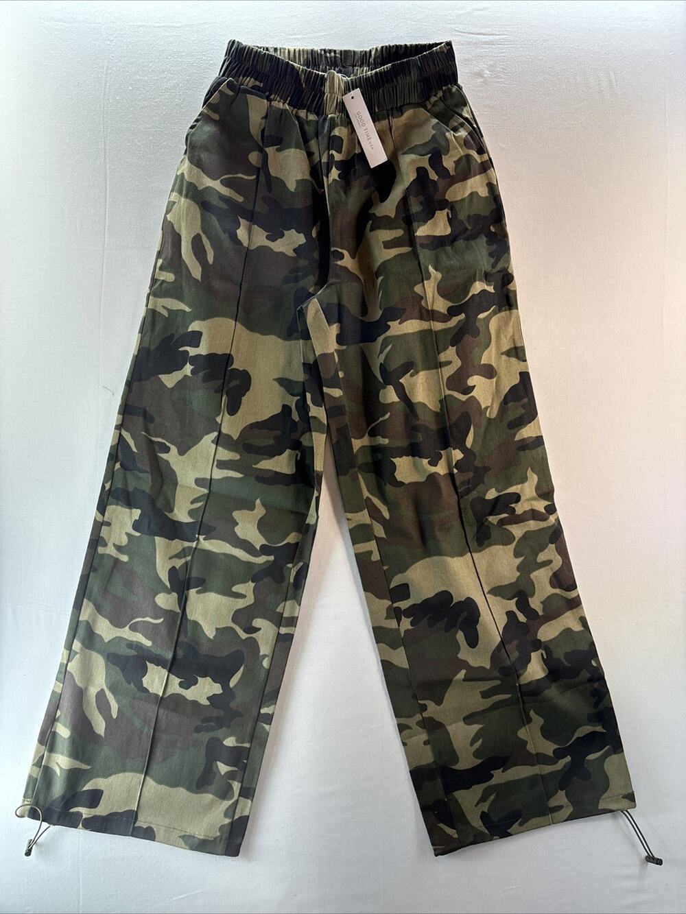 NWT Good Time Usa Small Womens Camo‎ Cargo Pants Wide Leg Flare Leg Drawstrings